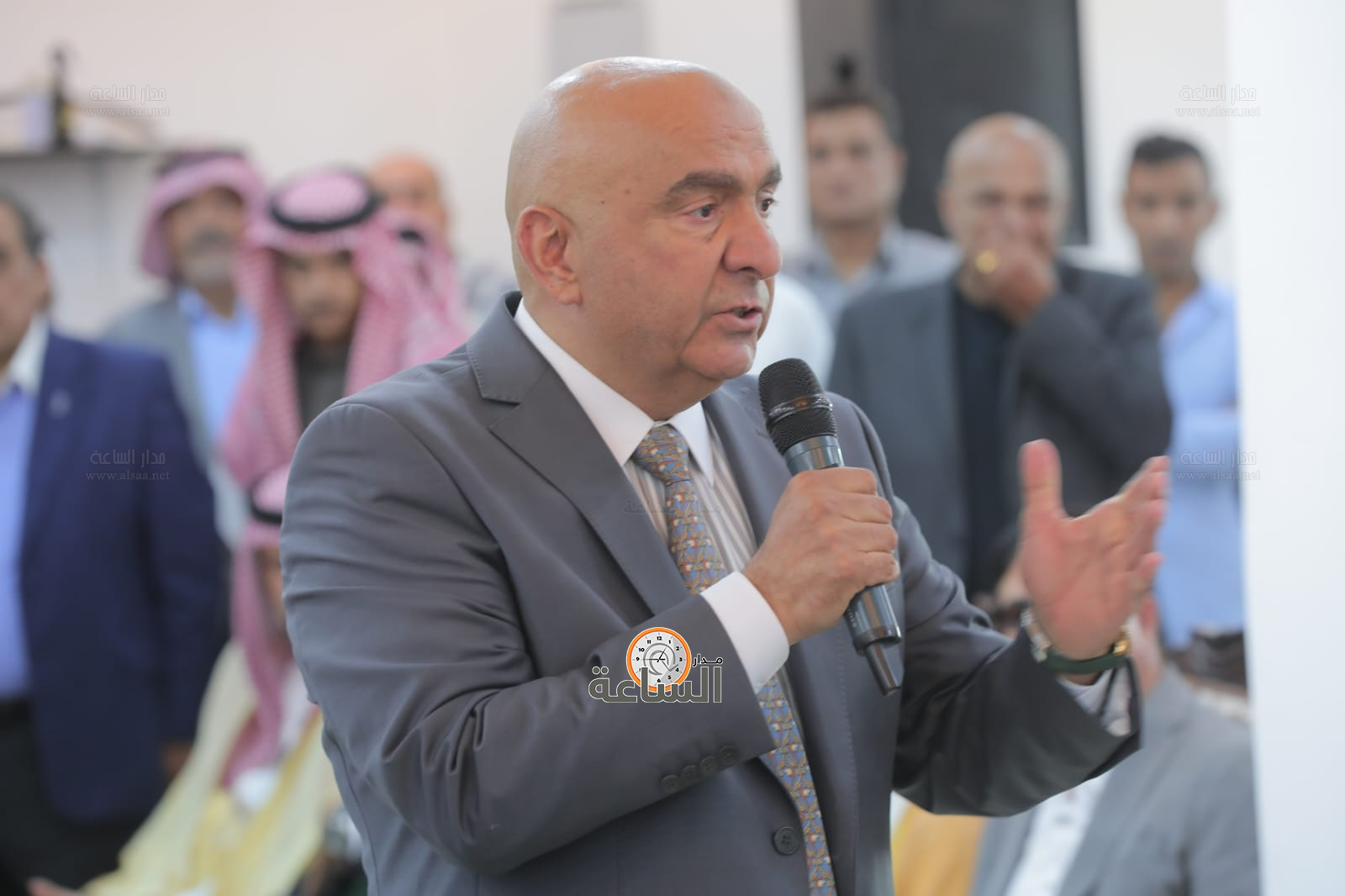 Madar Al-Saa Images 0.35889825218766325