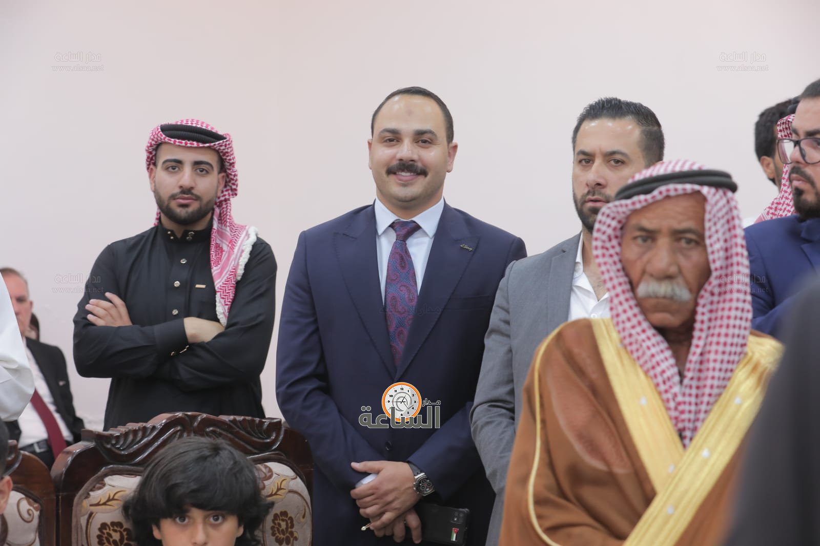 Madar Al-Saa Images 0.1938841637276515