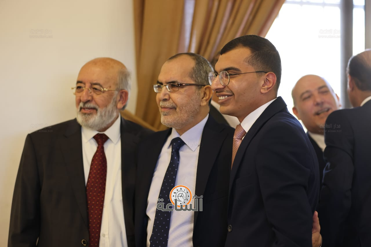 Madar Al-Saa Images 0.0508515759835505