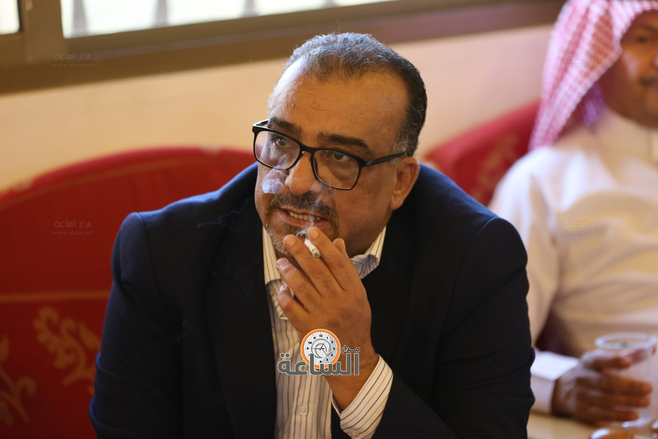 Madar Al-Saa Images 0.6570749355599532