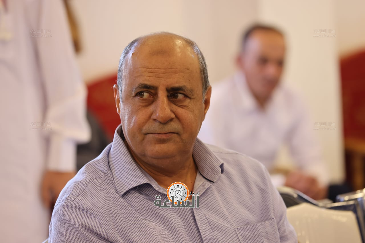 Madar Al-Saa Images 0.16746684939823375