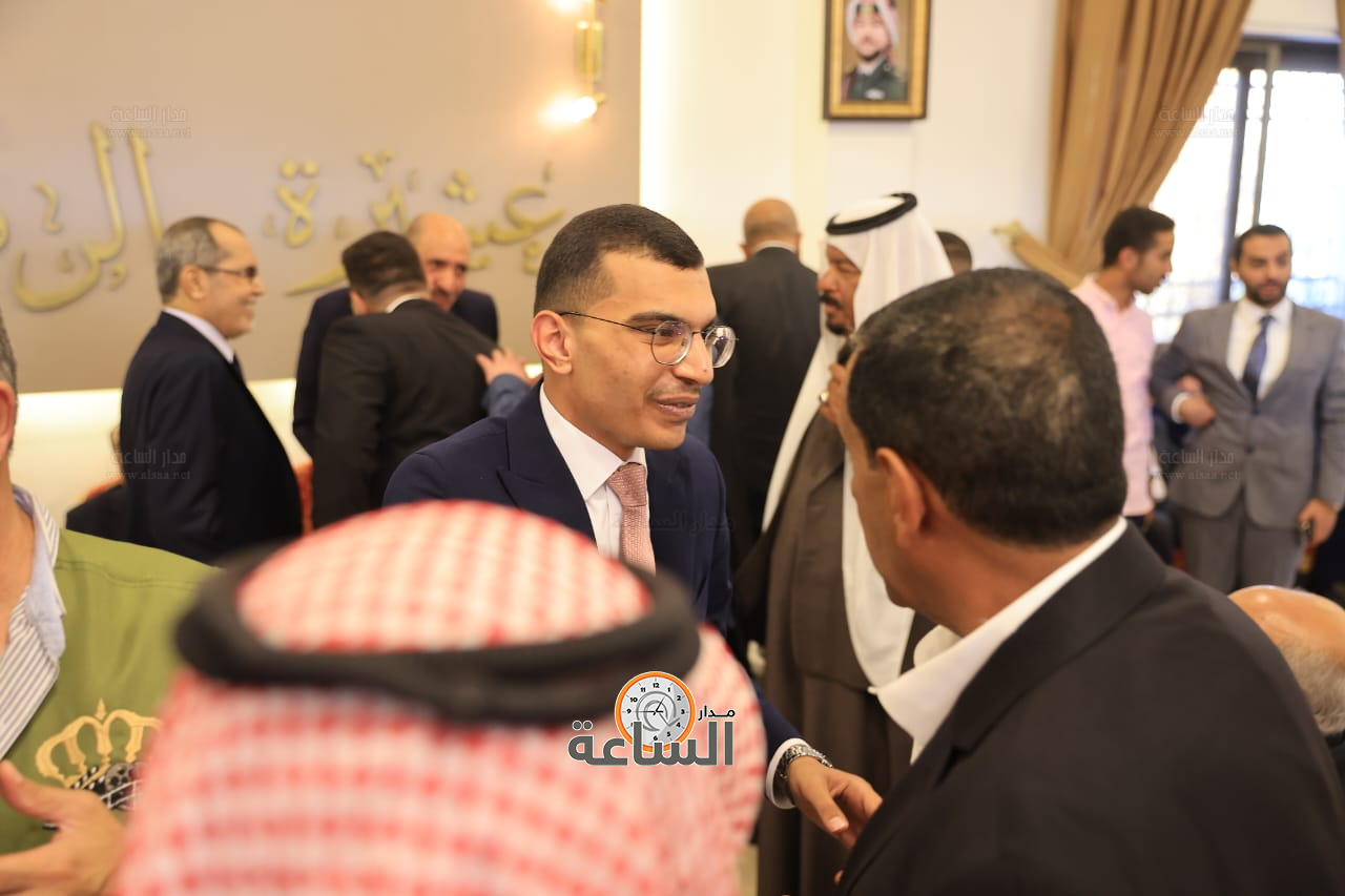 Madar Al-Saa Images 0.16633332285028557