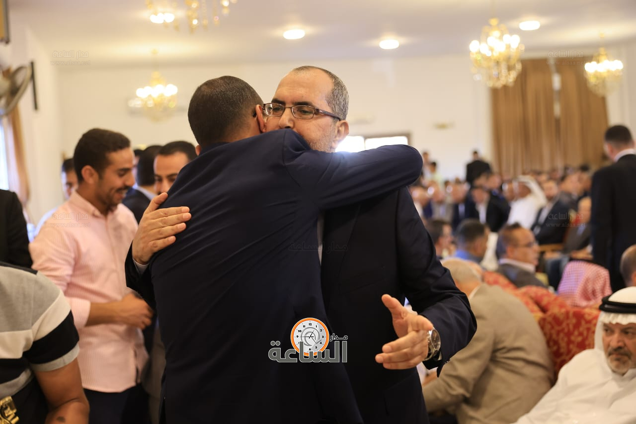 Madar Al-Saa Images 0.7030398934142476