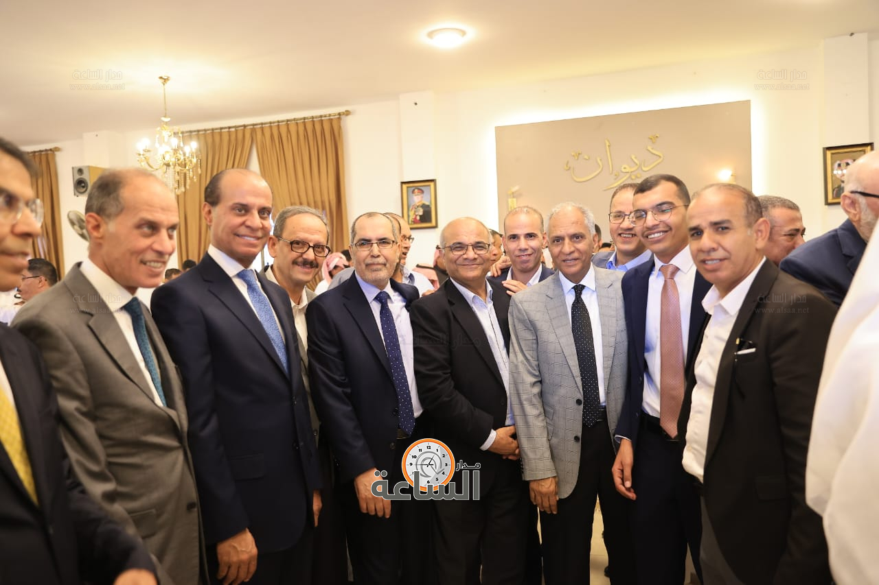 Madar Al-Saa Images 0.3853749983594006