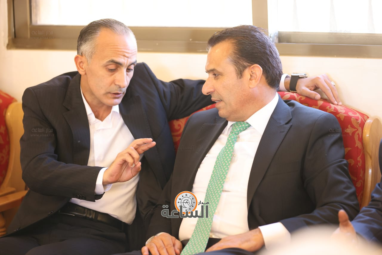 Madar Al-Saa Images 0.9818170875007911