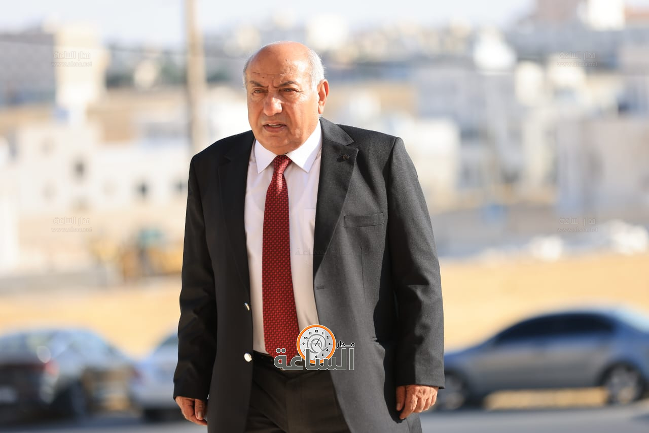 Madar Al-Saa Images 0.8520652171926468