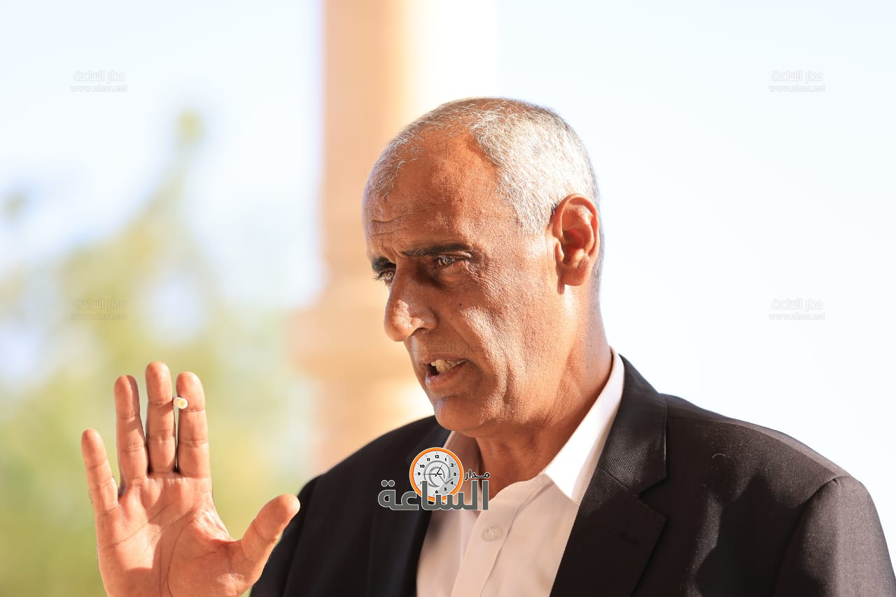 Madar Al-Saa Images 0.34885836762531397