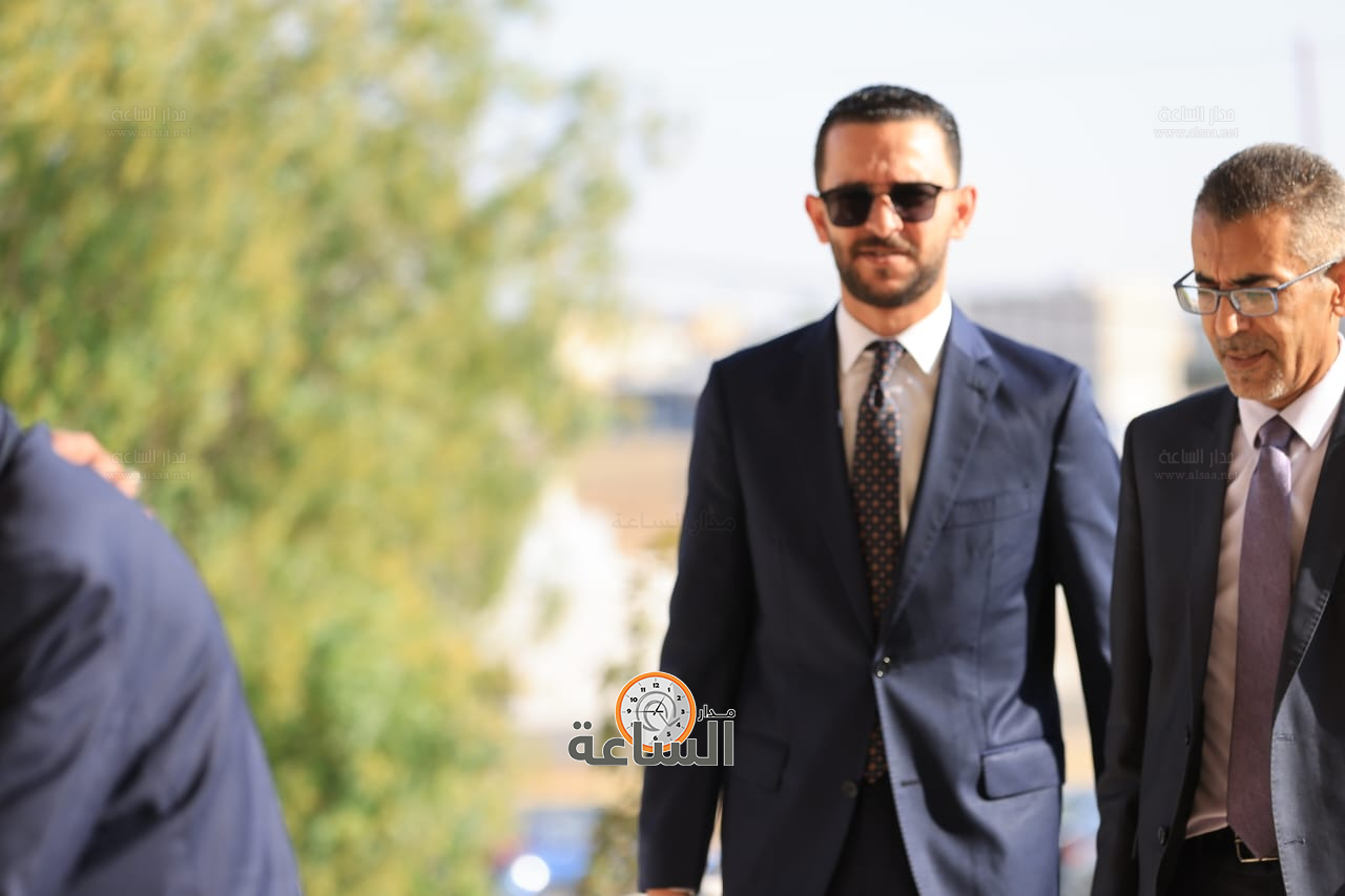 Madar Al-Saa Images 0.35491400235953374