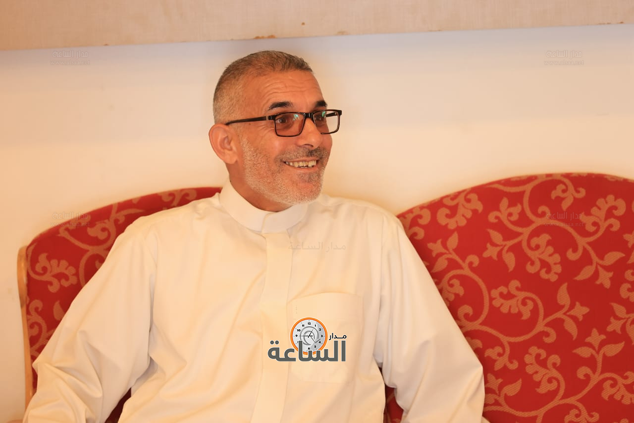 Madar Al-Saa Images 0.558832205098944