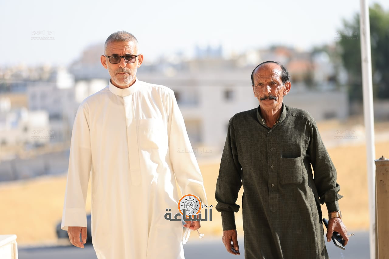 Madar Al-Saa Images 0.5451445216781765