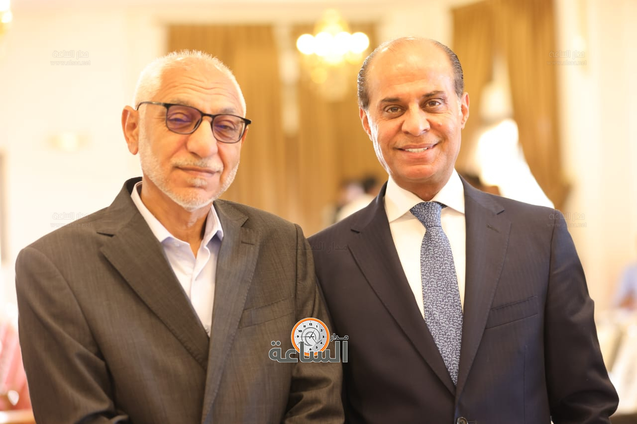 Madar Al-Saa Images 0.7770444790803186