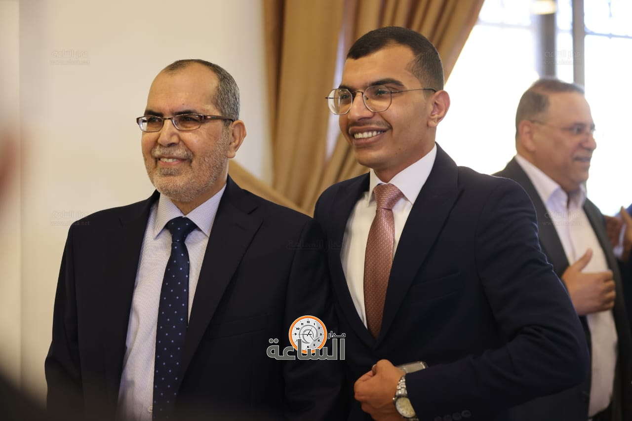 Madar Al-Saa Images 0.8154975623013706