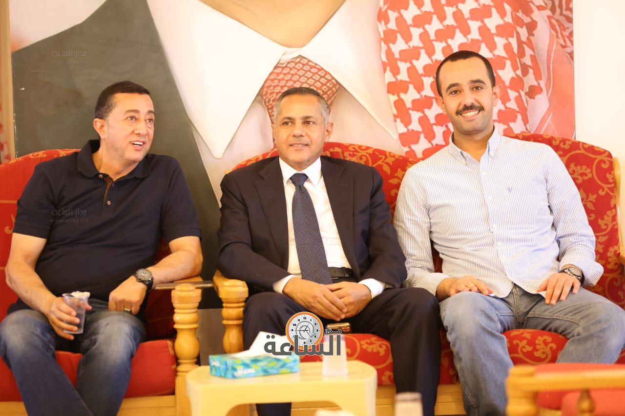 Madar Al-Saa Images 0.12985523184062286