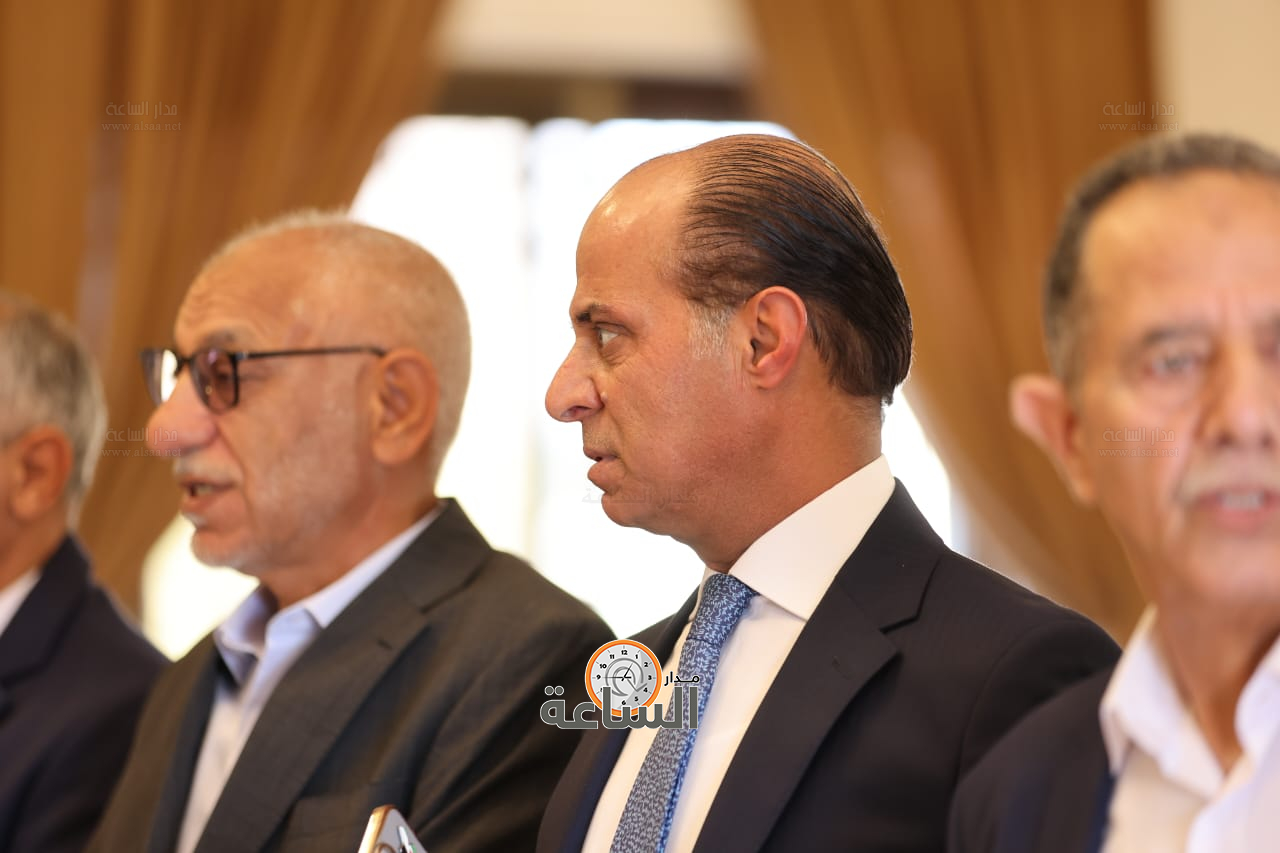 Madar Al-Saa Images 0.1539061354493133