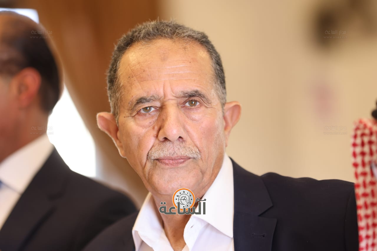 Madar Al-Saa Images 0.7283286491779143