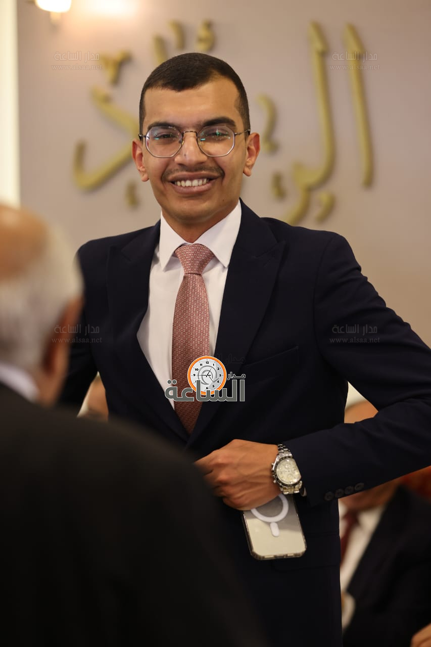 Madar Al-Saa Images 0.8102125652956164