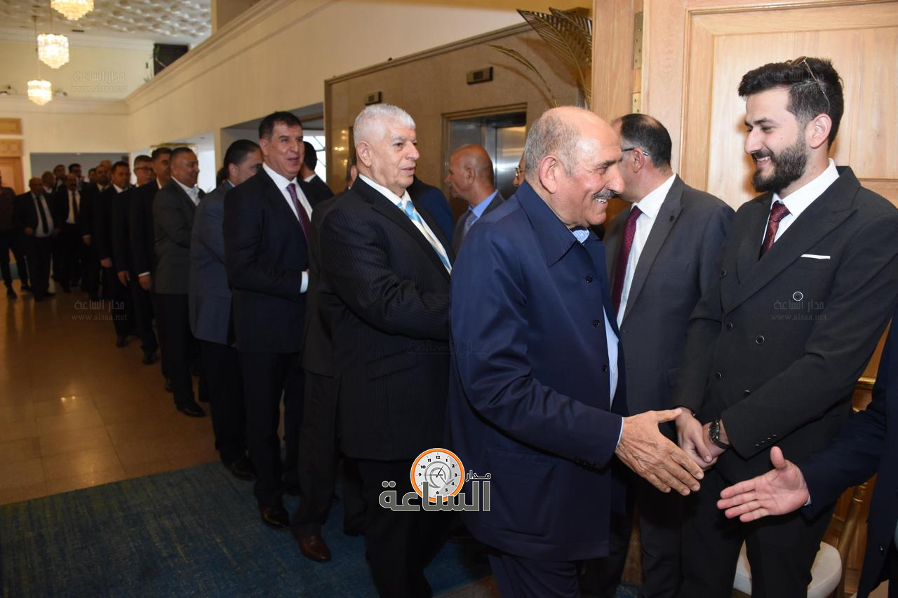 Madar Al-Saa Images 0.95837506257119