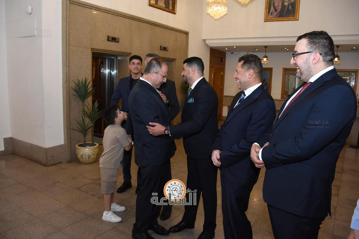 Madar Al-Saa Images 0.011114818084073552