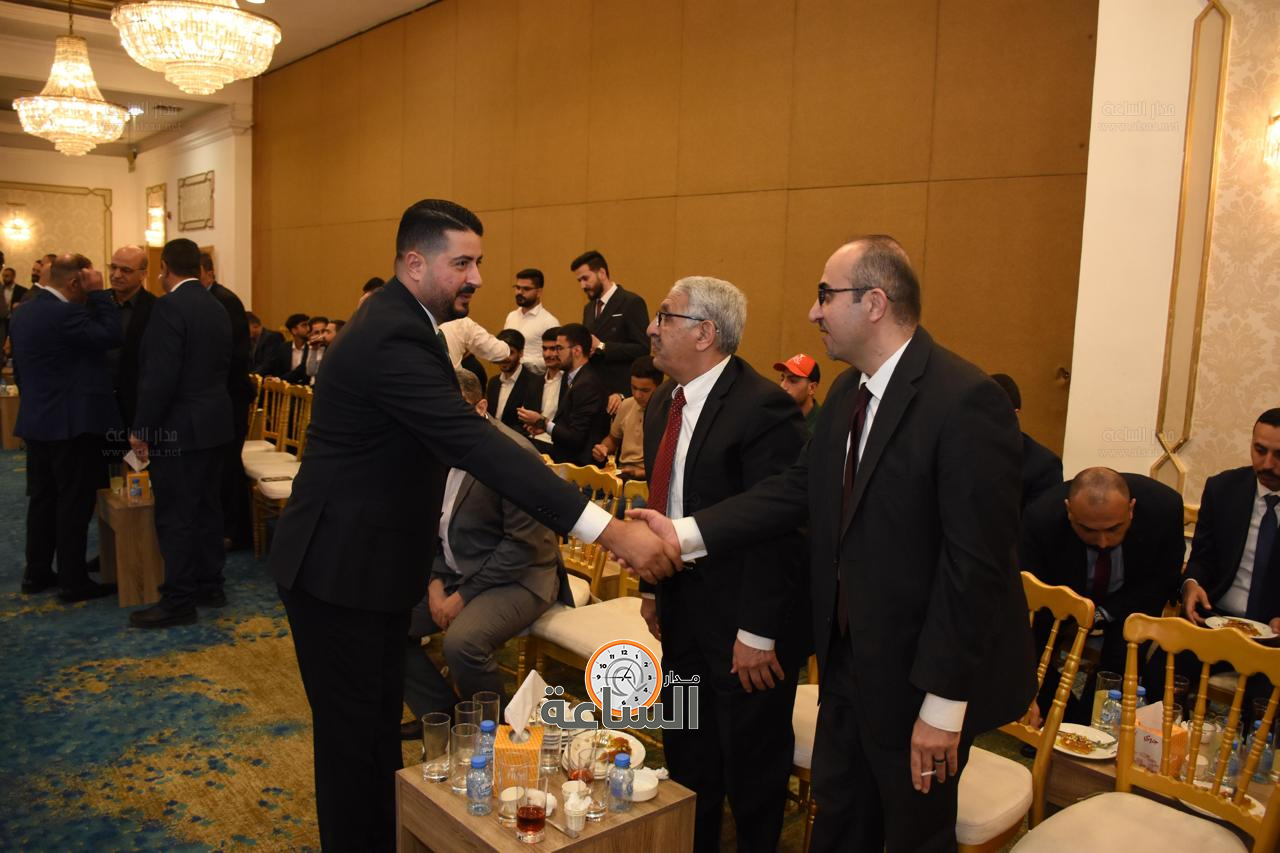 Madar Al-Saa Images 0.9919117514908632