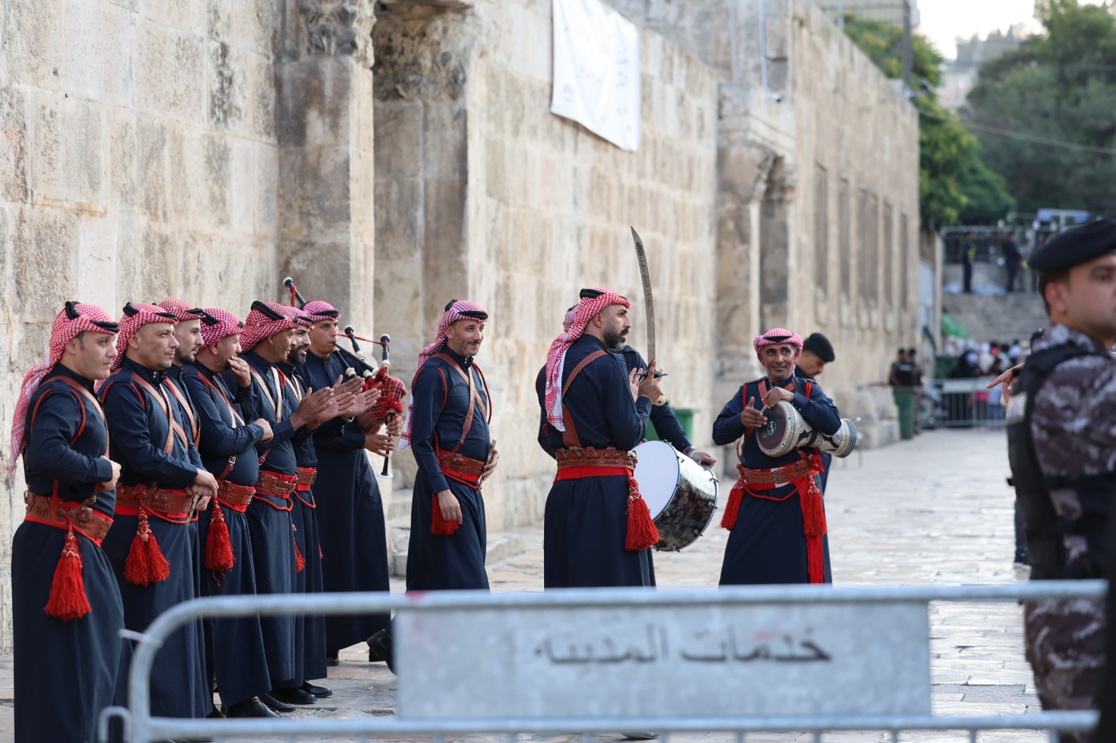 Madar Al-Saa Images 0.5761652799173248