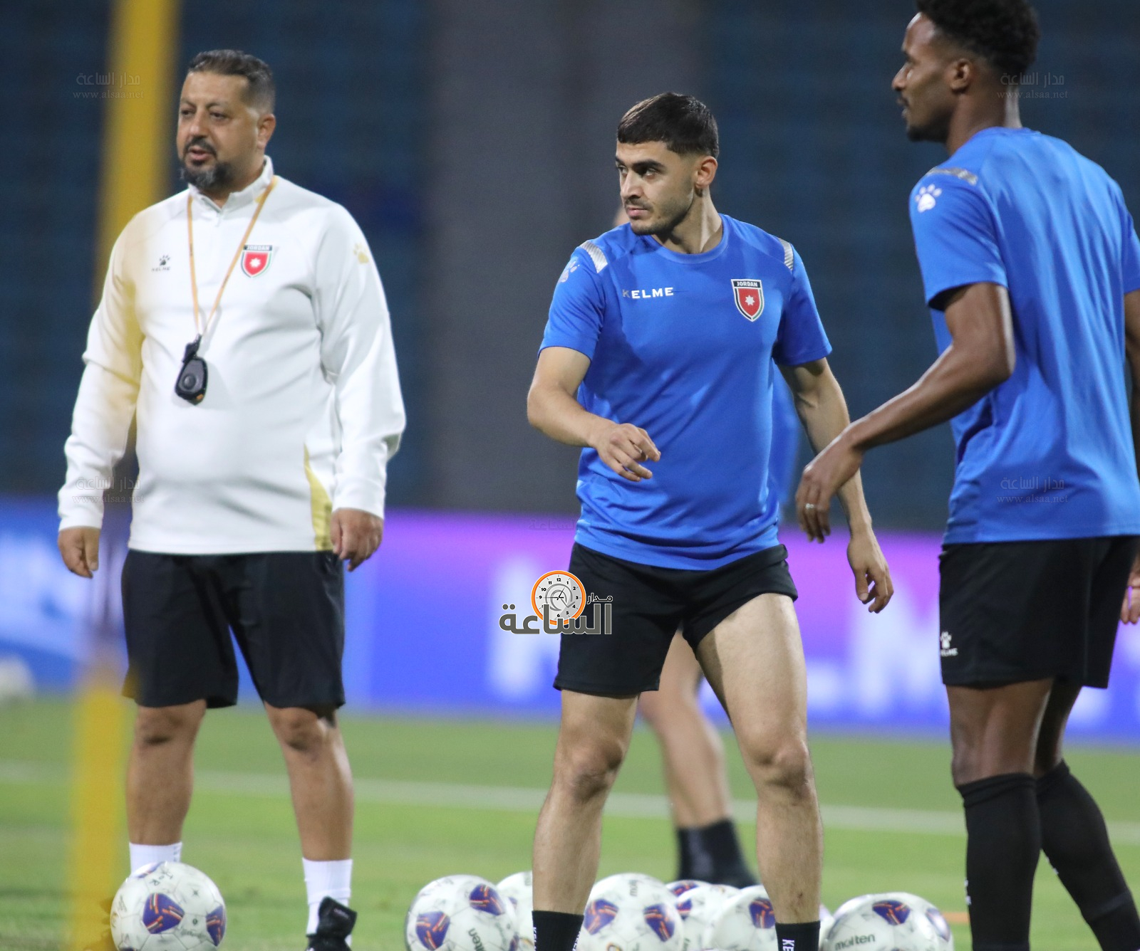 Madar Al-Saa Images 0.10886180823106284