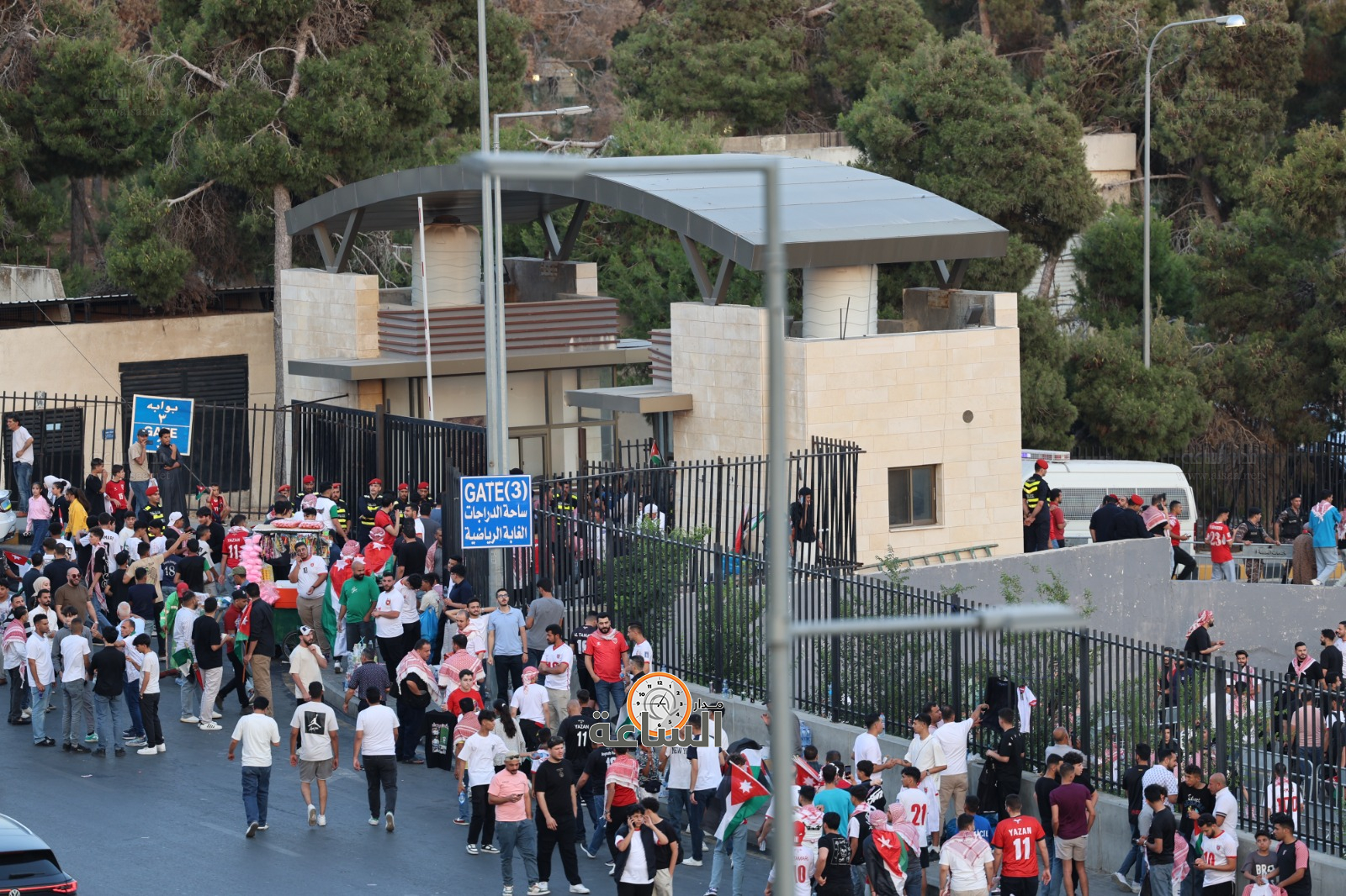 Madar Al-Saa Images 0.8759451410921821