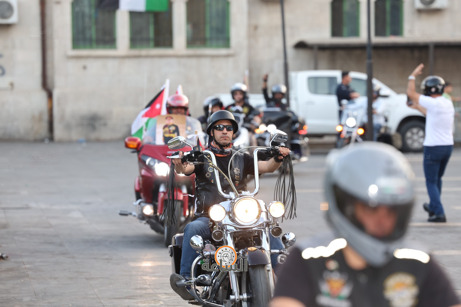 Madar Al-Saa Images 0.2549153449170404