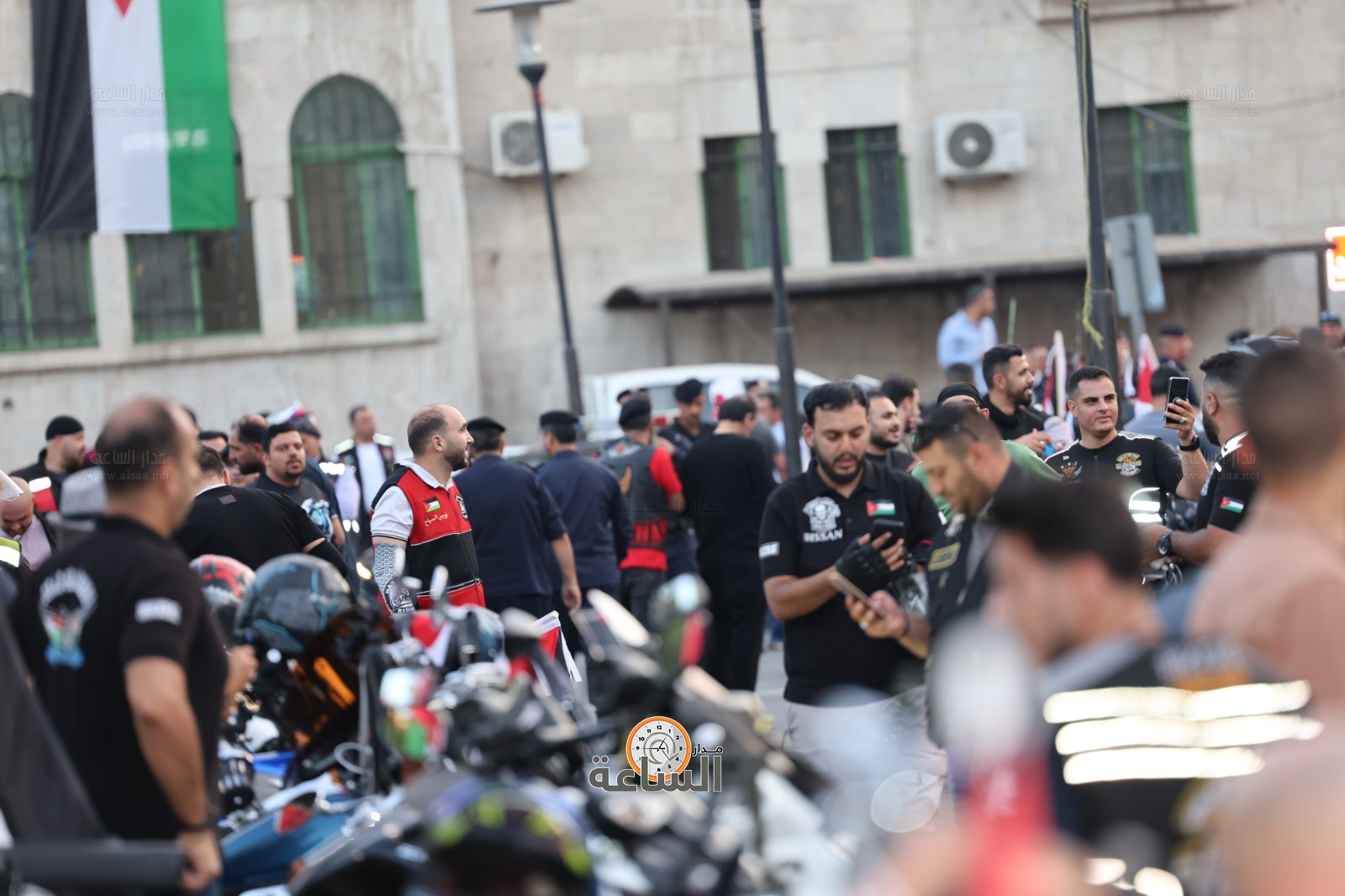 Madar Al-Saa Images 0.37570554181327065