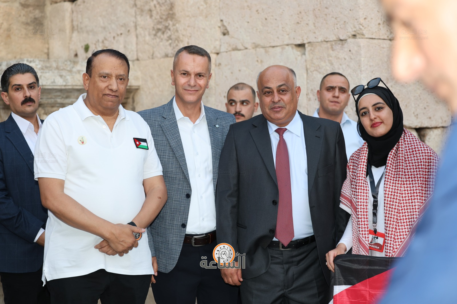 Madar Al-Saa Images 0.6174171596046819