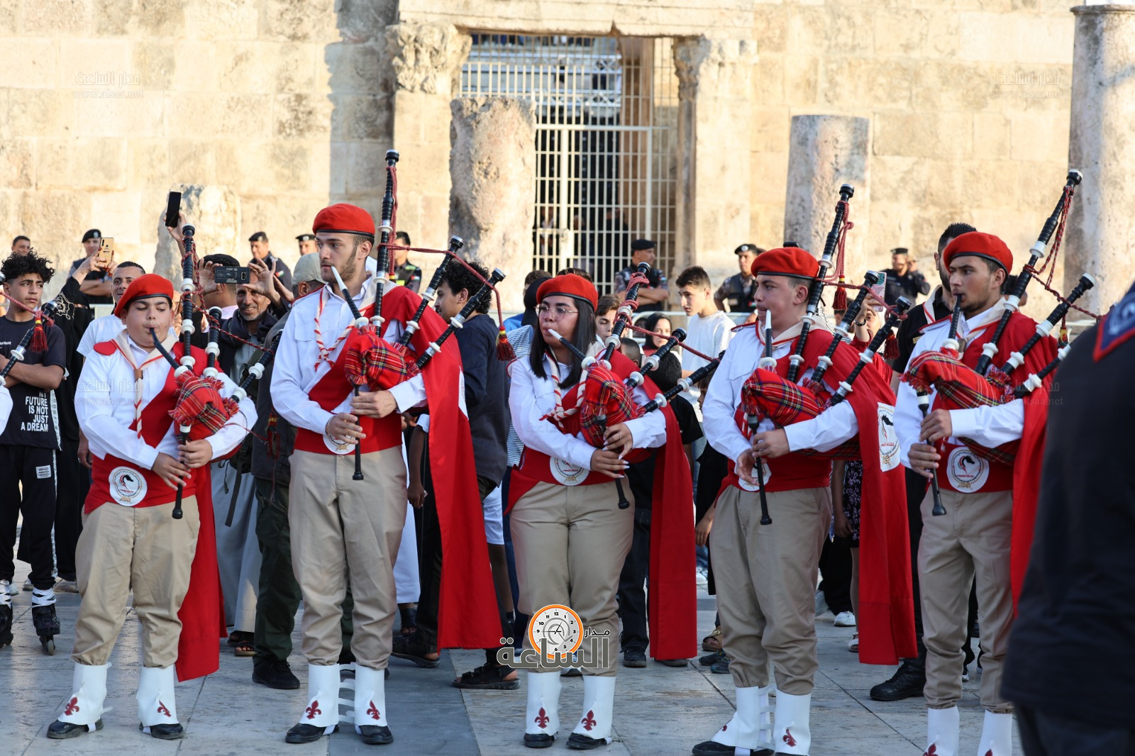 Madar Al-Saa Images 0.2083245310890539