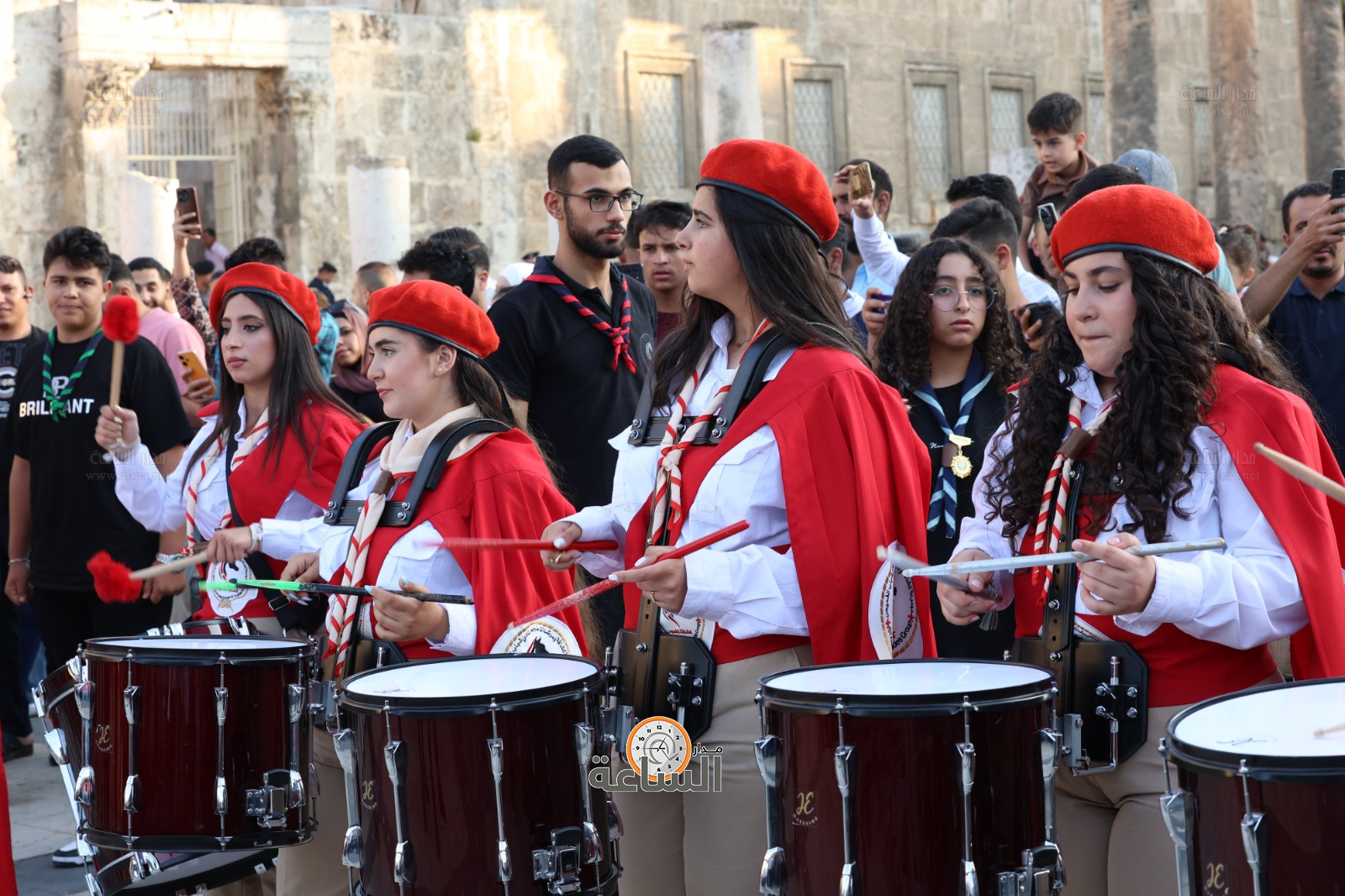 Madar Al-Saa Images 0.6336568869114373