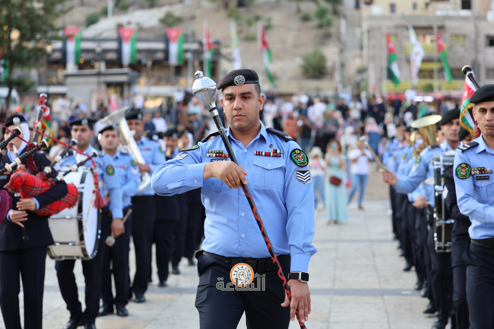 Madar Al-Saa Images 0.801929030296698