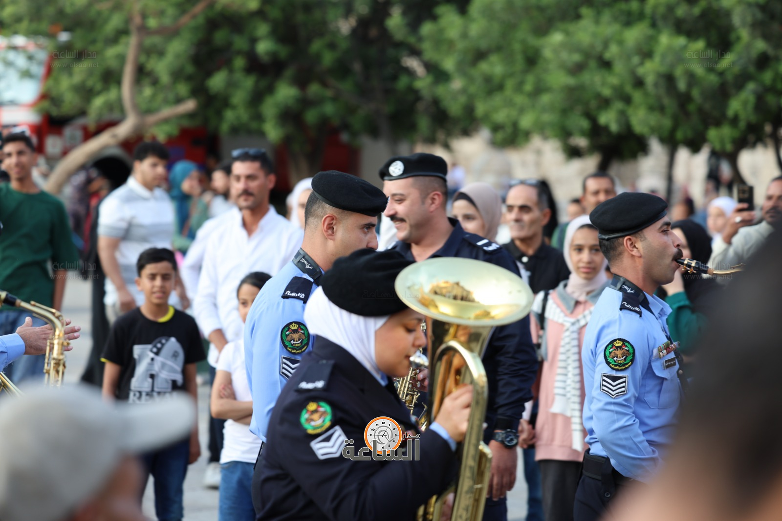 Madar Al-Saa Images 0.37249981623643635