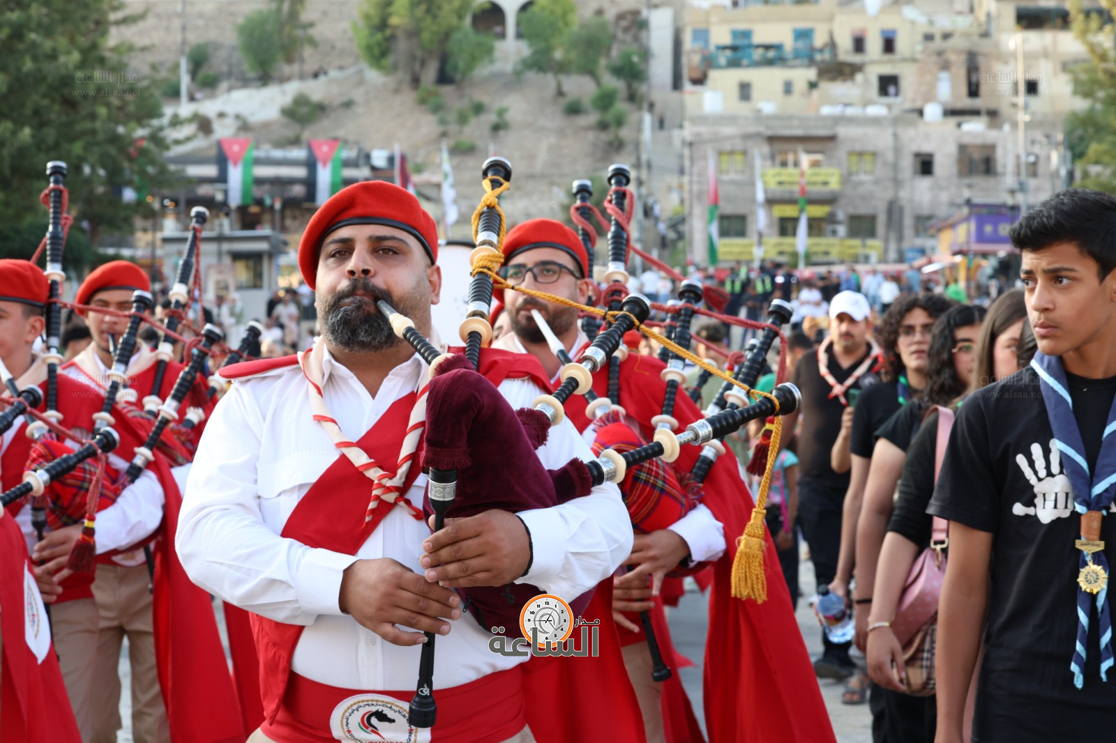 Madar Al-Saa Images 0.622948152647513