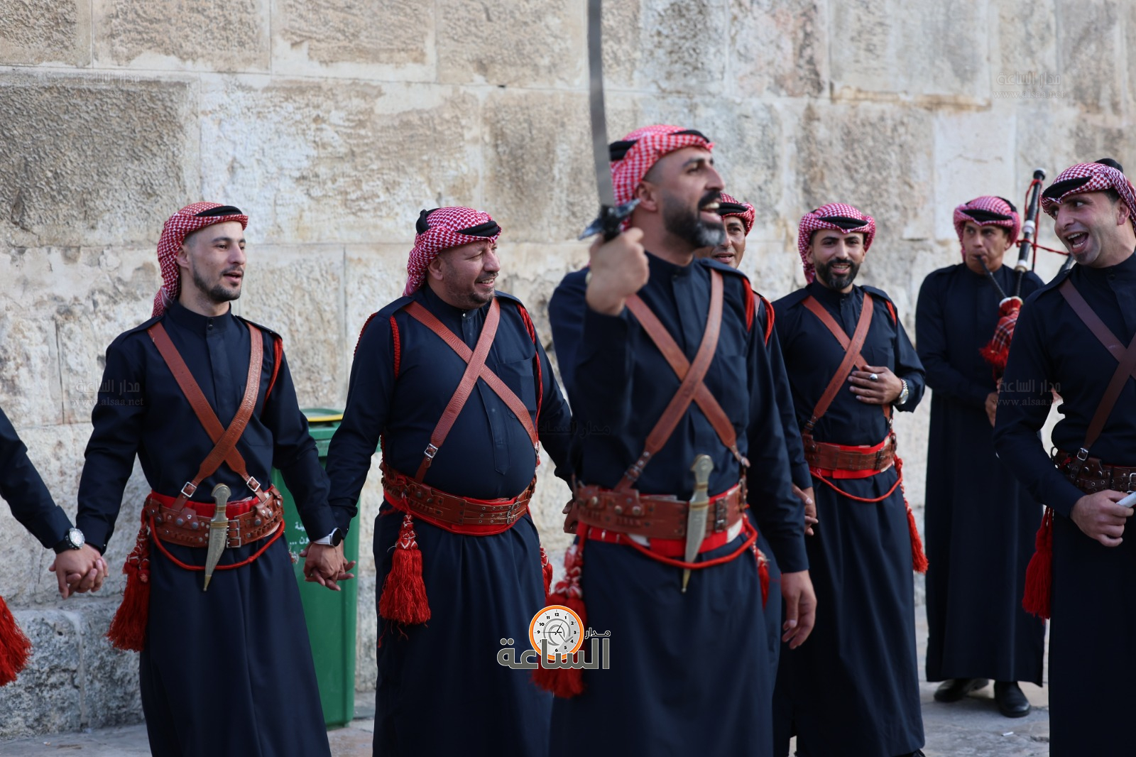 Madar Al-Saa Images 0.5103110767773027