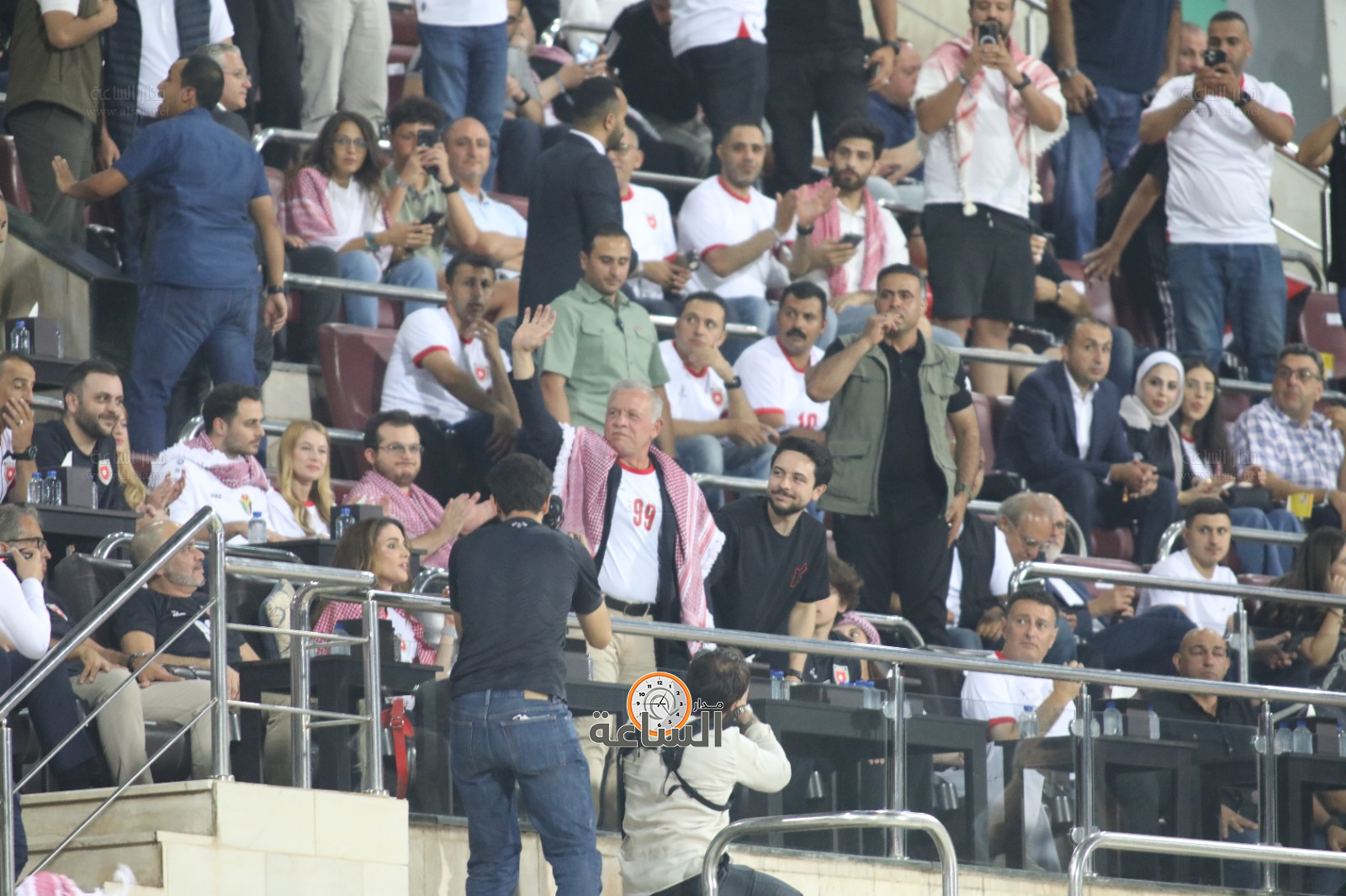 Madar Al-Saa Images 0.4484218057486786