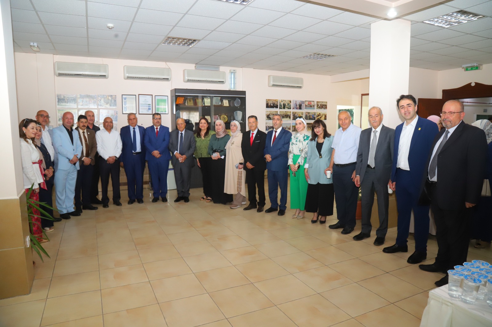 Madar Al-Saa Images 0.41868460784604833