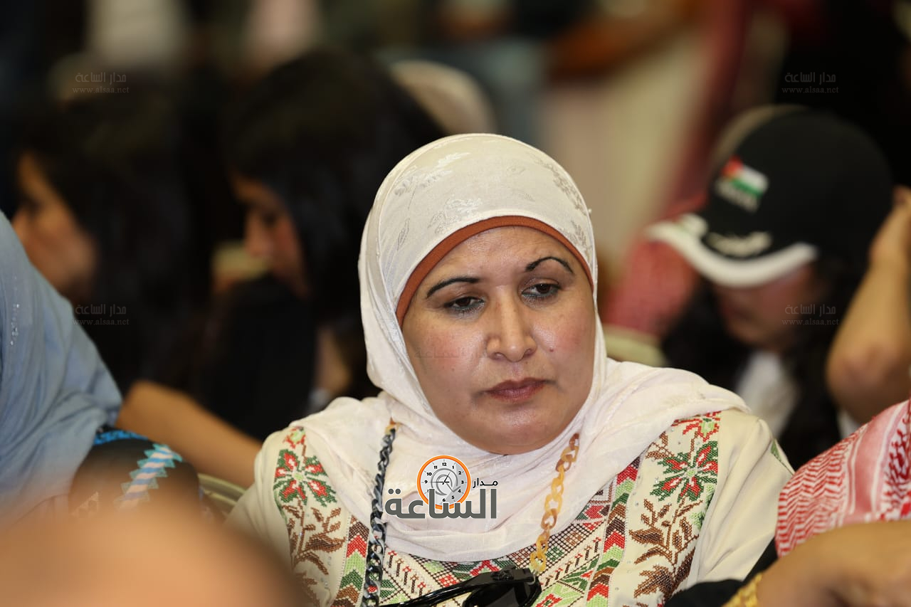 Madar Al-Saa Images 0.8220635055600287