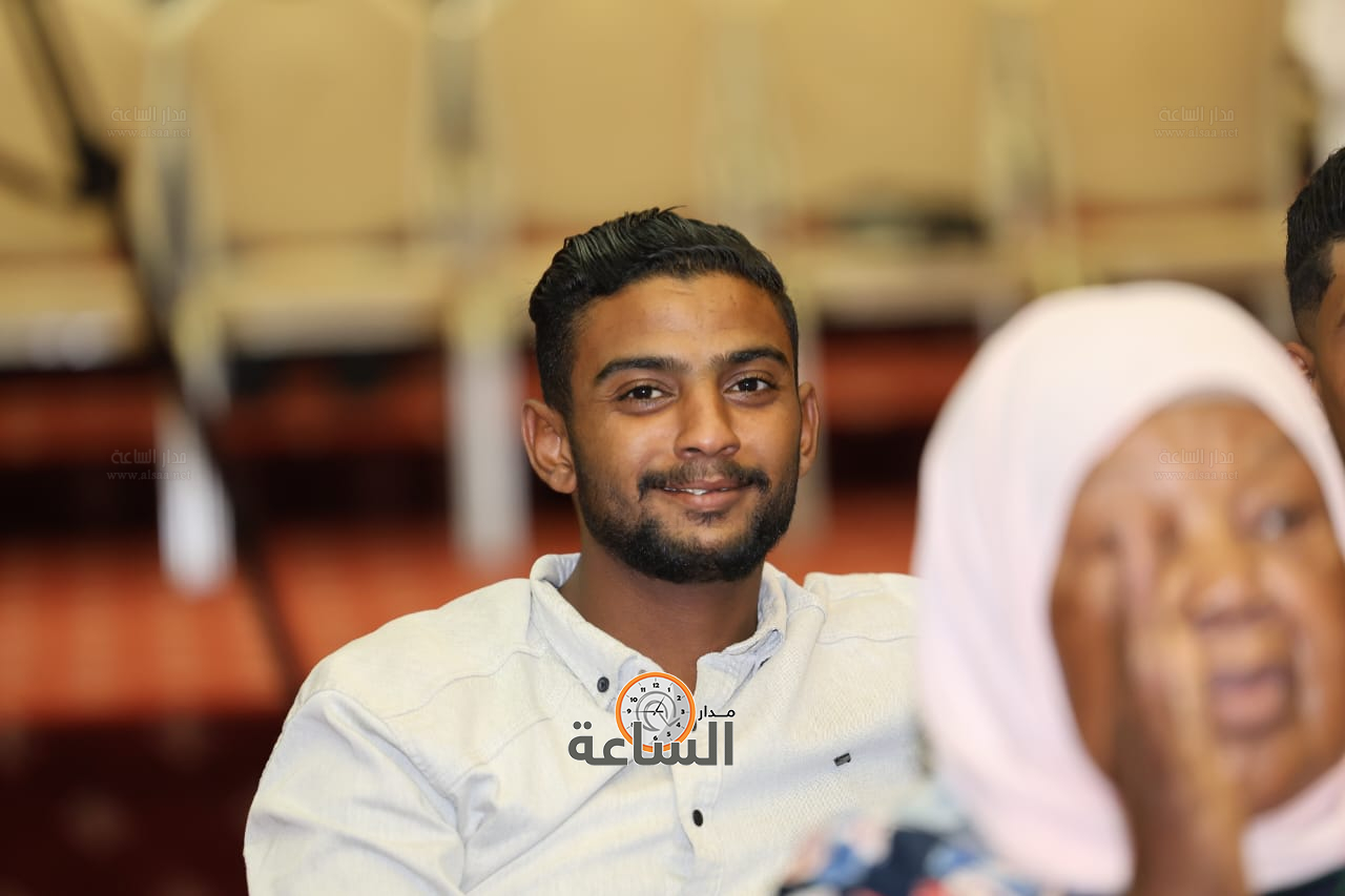 Madar Al-Saa Images 0.7323634680262314