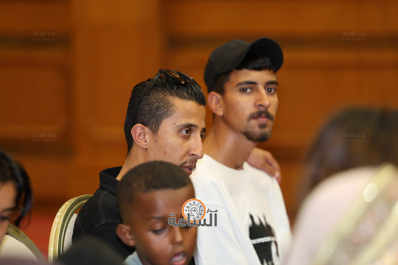 Madar Al-Saa Images 0.14943742102457336