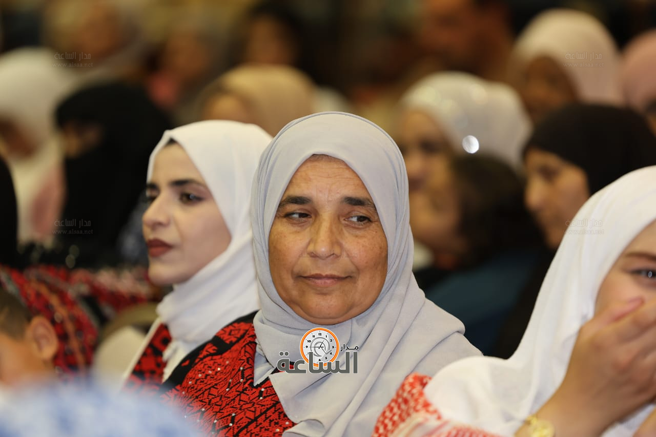 Madar Al-Saa Images 0.940925933898209