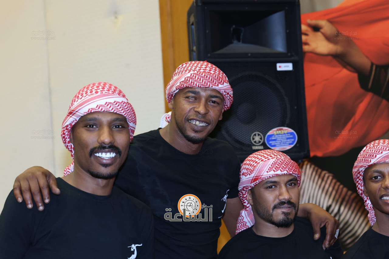 Madar Al-Saa Images 0.7704903459472857