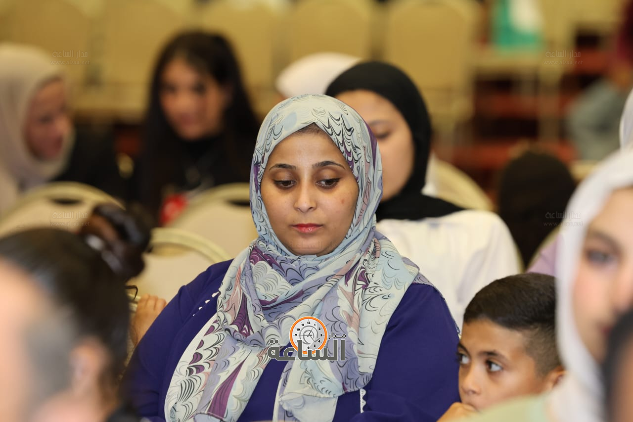 Madar Al-Saa Images 0.11420852575582086