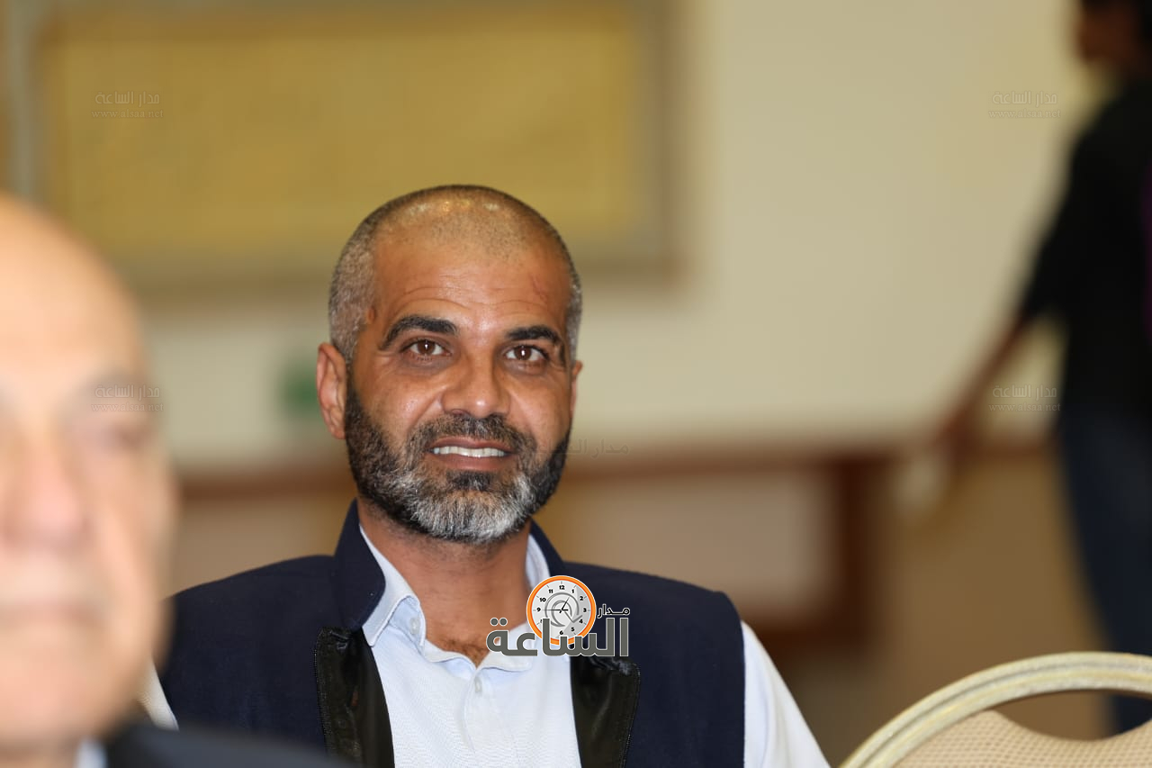 Madar Al-Saa Images 0.3899105558806151