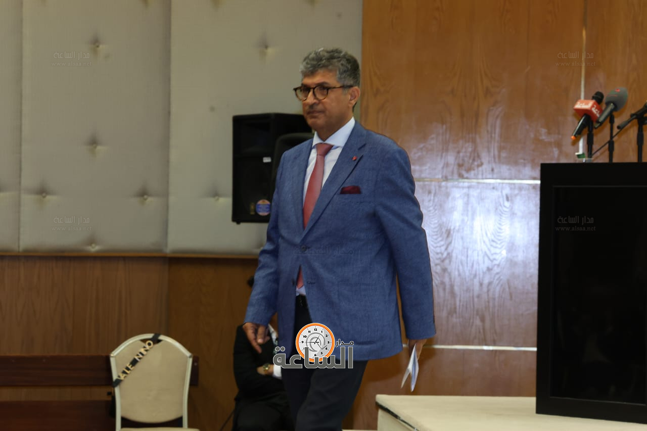 Madar Al-Saa Images 0.12242902085688034