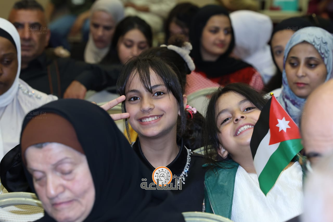 Madar Al-Saa Images 0.1352793270670819