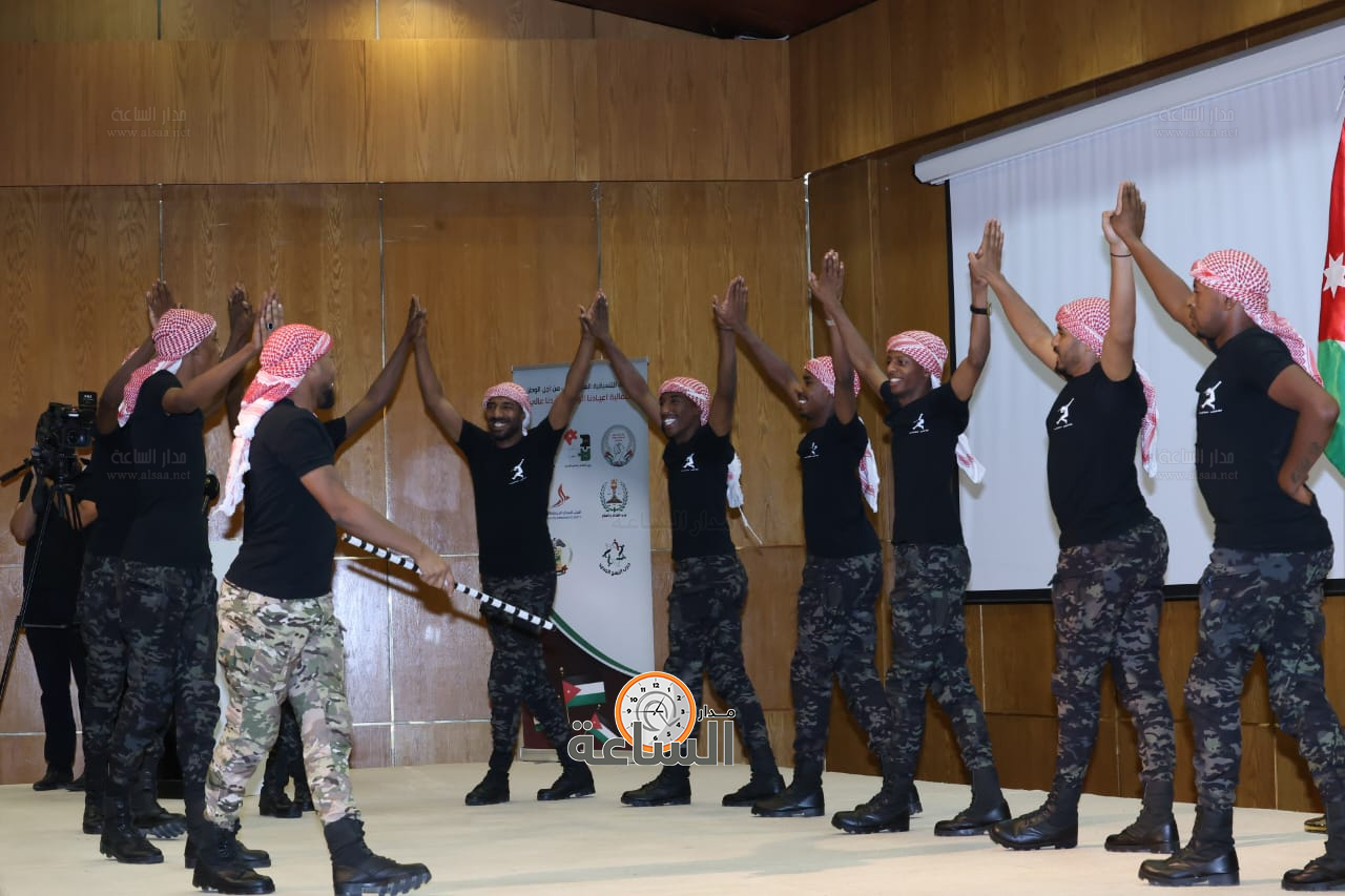 Madar Al-Saa Images 0.4047839192018652