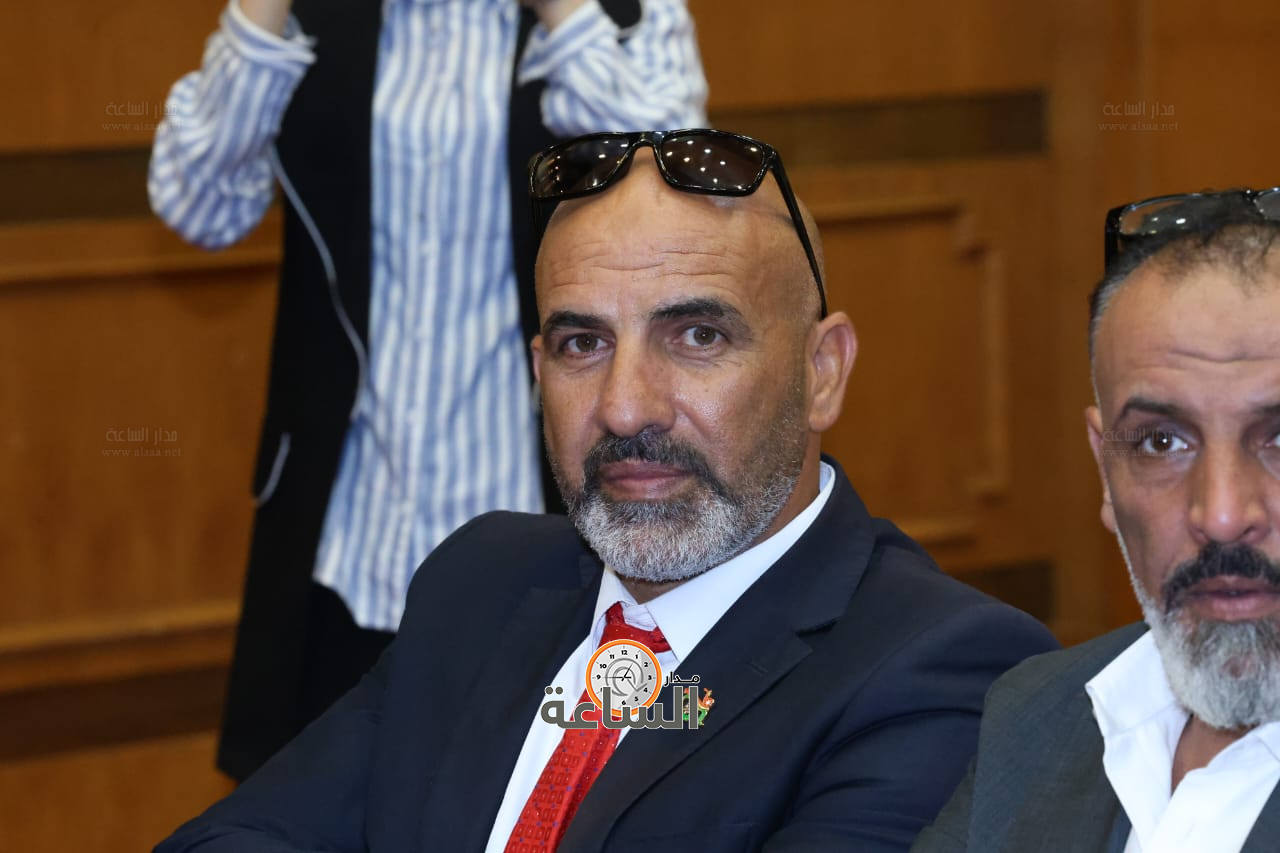 Madar Al-Saa Images 0.3622618319233001