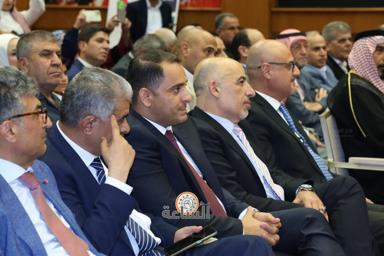 Madar Al-Saa Images 0.9015499591907704