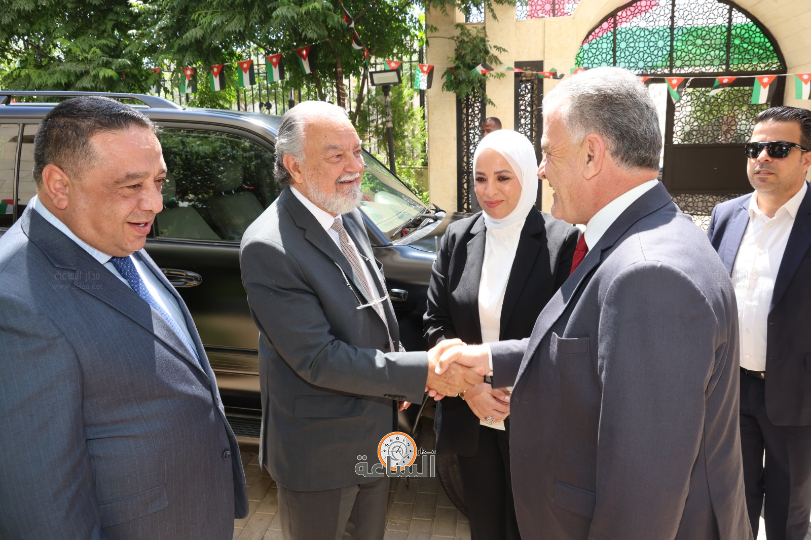 Madar Al-Saa Images 0.5956810294248798